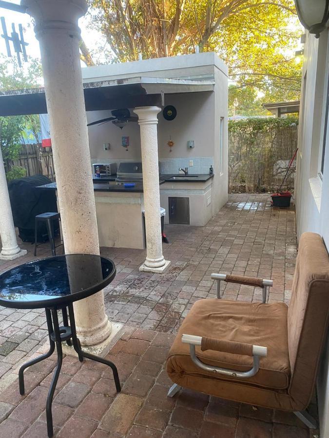 Homestay House World Connect Miami